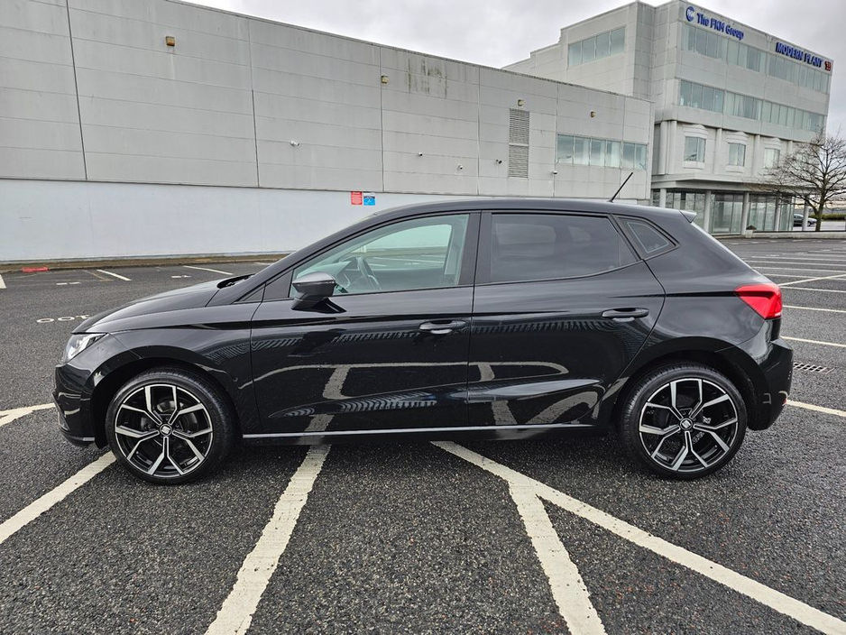 2019 SEAT Ibiza - image 24