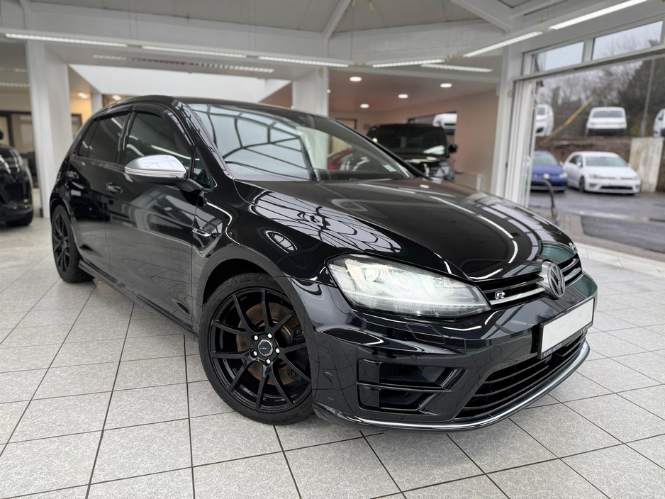 2014 Volkswagen Golf - image 5