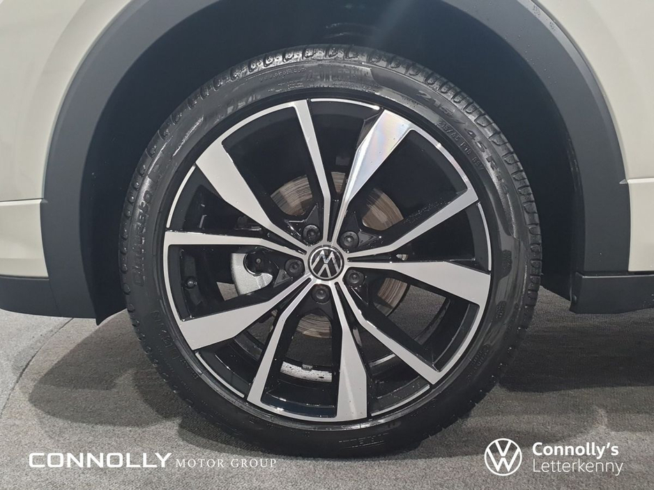 2026 Volkswagen T-Cross R-Line