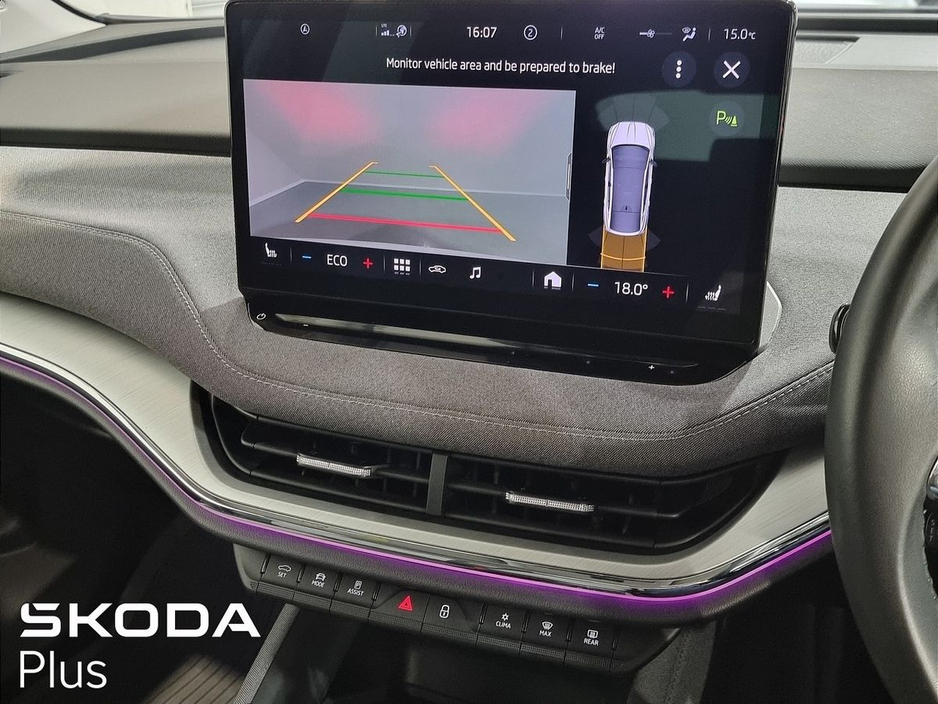 2023 Skoda Enyaq - image 18