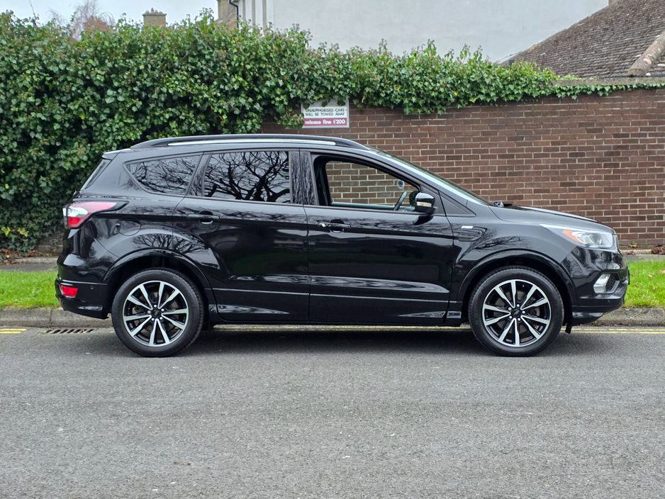 2017 Ford Kuga 1.5TDCi 120PS FWD ST-Line €17,999