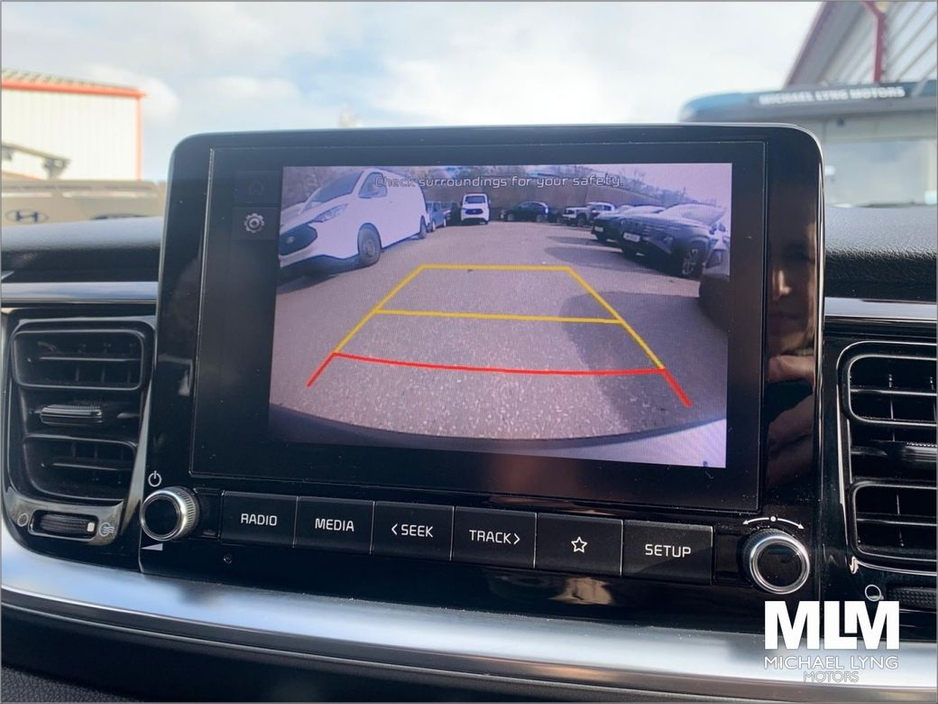 2022 Kia Stonic - image 15