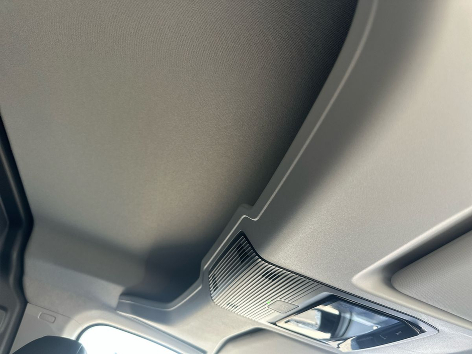 2026 Volkswagen Caddy - image 13