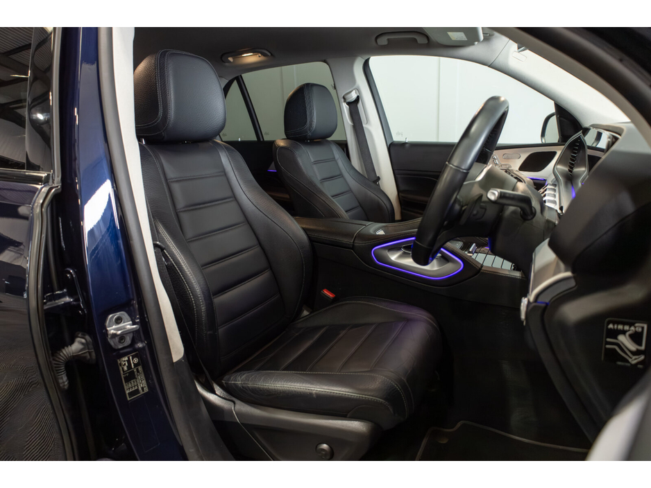 2022 Mercedes-Benz GLE Class - image 10