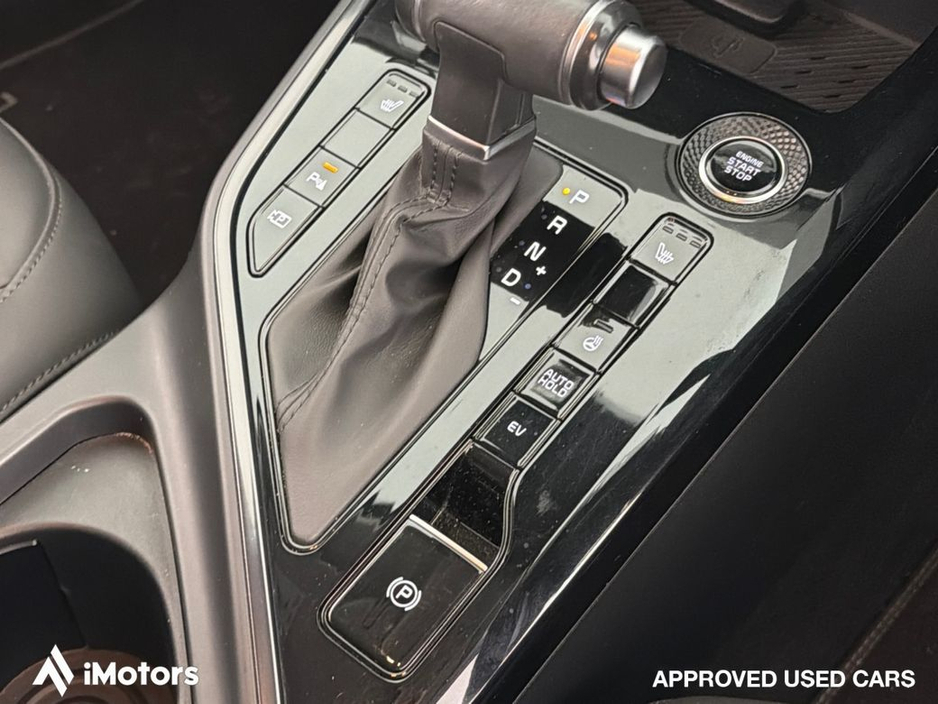 2023 Kia Niro - image 18