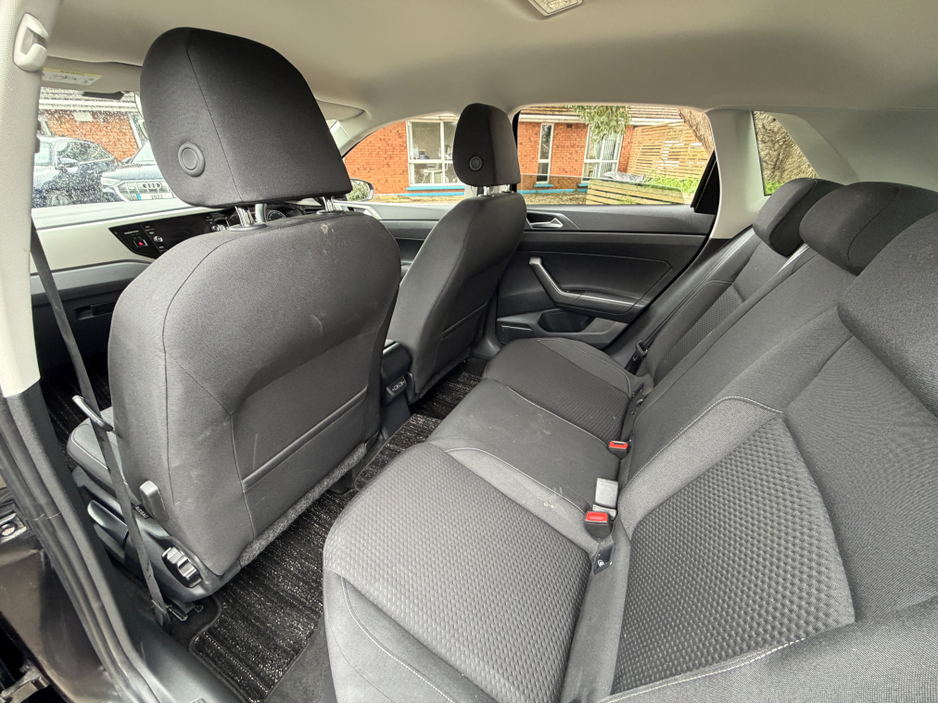 2020 Volkswagen Polo - image 22