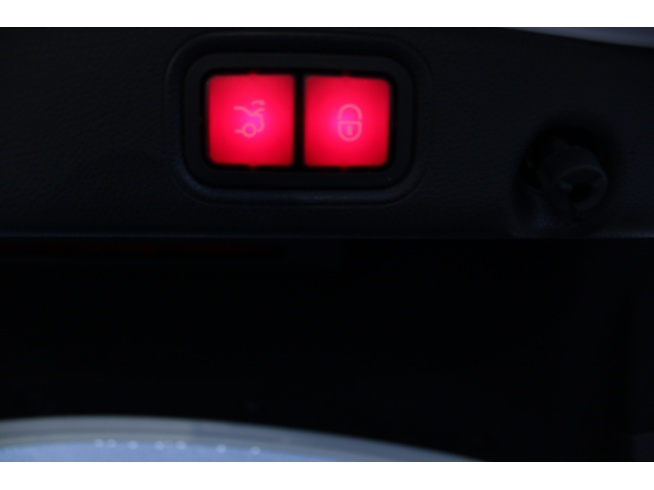 2020 Mercedes-Benz E Class E220D AVANTGARDE SPORT 4DR SALOON AUTOMATIC // STUNNING CAR WITH PANORAMIC SUNROOF //  BUY WITH CONFIDENCE AA AND SIMI APPROVED DEALER 2026 // FINANCE ARRANGED // ALL TRADE INS WELCOME // €39,950