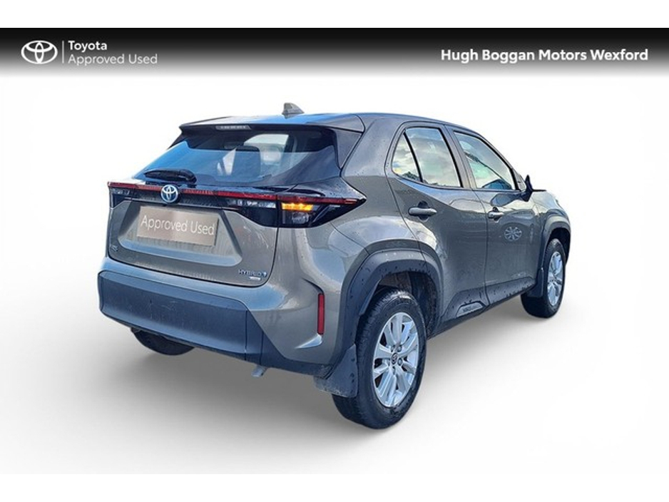 2023 Toyota Yaris Cross LUNA HYBRID, NICE LOW MILEAGE! €26,995