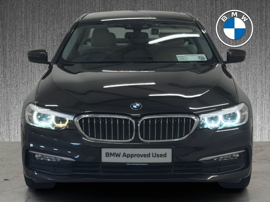 2017 BMW 5 Series - image 16