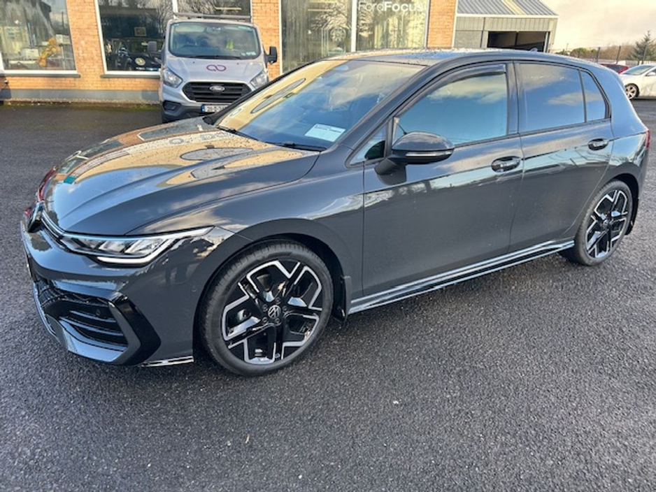 2025 Volkswagen Golf GOLF R-LINE 2.0 TDI 150HP Urano Grey €43,995