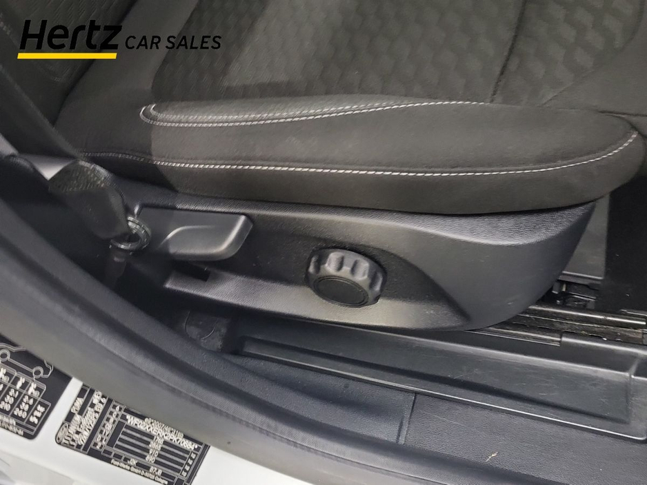 2023 Ford Puma - image 19