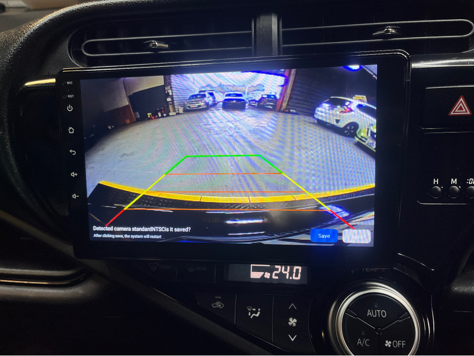 2017 Toyota Aqua 2017 hybrid auto €10,995