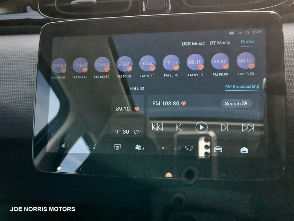 2025 Leapmotor T03 - image 17