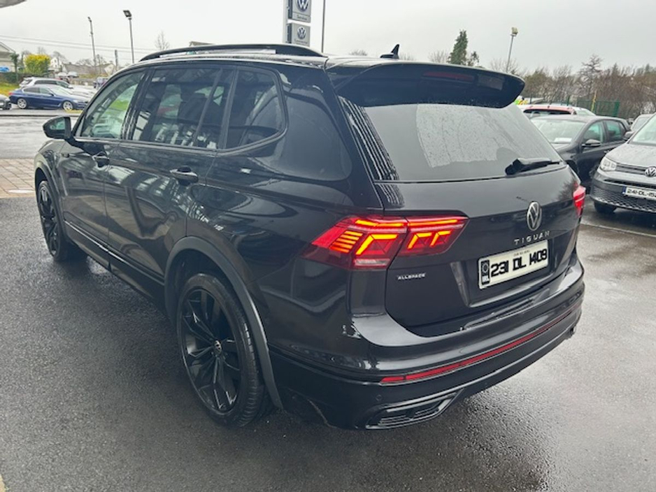 2023 Volkswagen Tiguan Allspace 2.0 TDI 150HP R-Line DSG Black Edition €45,995