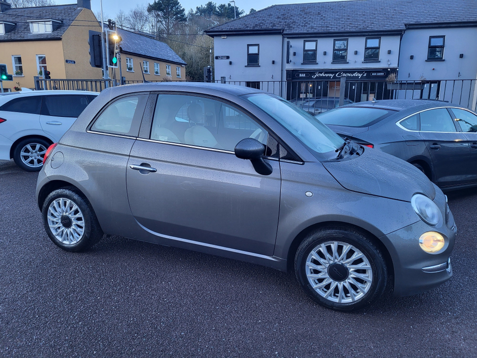 2019 Fiat 500 - image 3