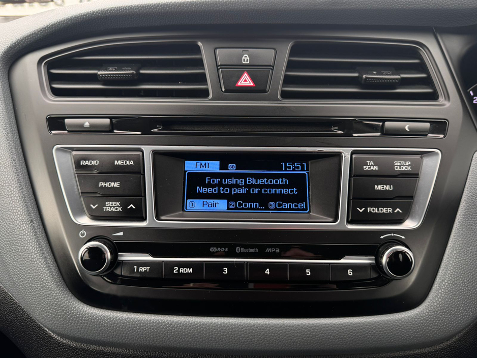 2016 Hyundai i20 - image 25