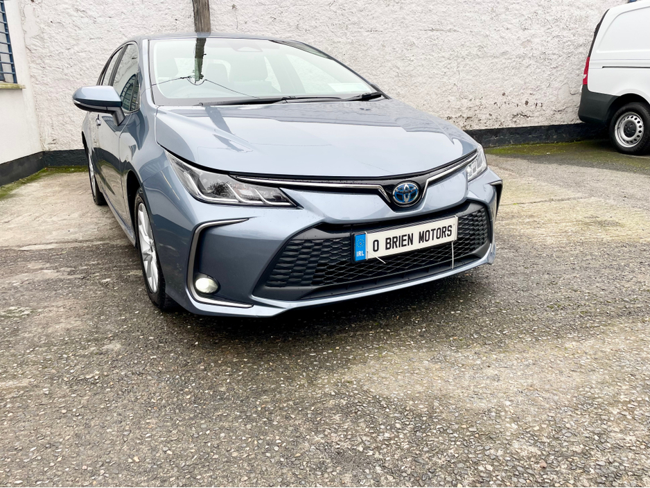 2024 Toyota Corolla LUNA SALOON 4DR AUTO 1.8 PETROL/ELECTRIC SELF CHARGING HYBRID €27,950