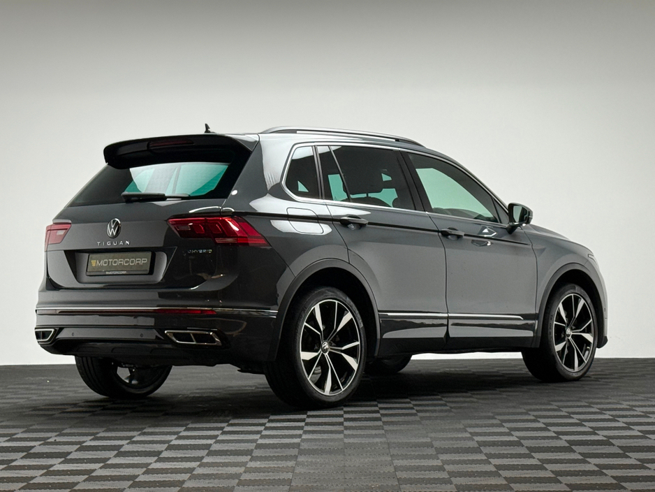 2023 Volkswagen Tiguan R-LINE TSI DSG €31,990