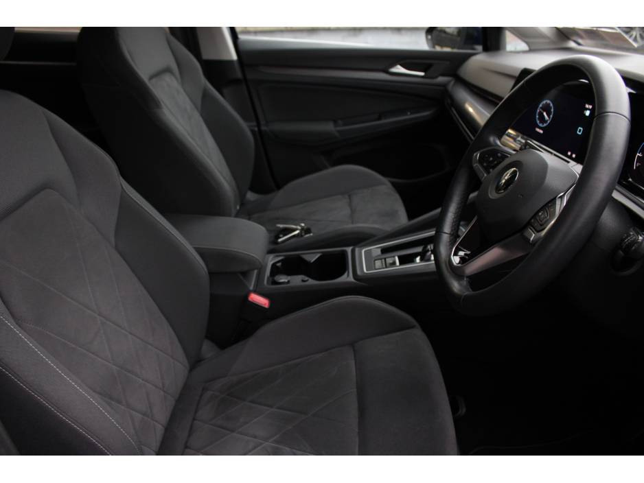 2021 Volkswagen Golf 1.5 TSI MHEV STYLE EDITION 150HP 5DR HATCHBACK AUTOMATIC // 1 OWNER CAR WITH ONLY 37,202 KM'S // WELL WORTH VIEWING // BUY WITH CONFIDENCE AA AND SIMI APPROVED DEALER 2026 // FINANCE ARRANGED // €25,950