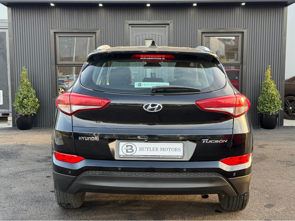 2017 Hyundai Tucson - image 24