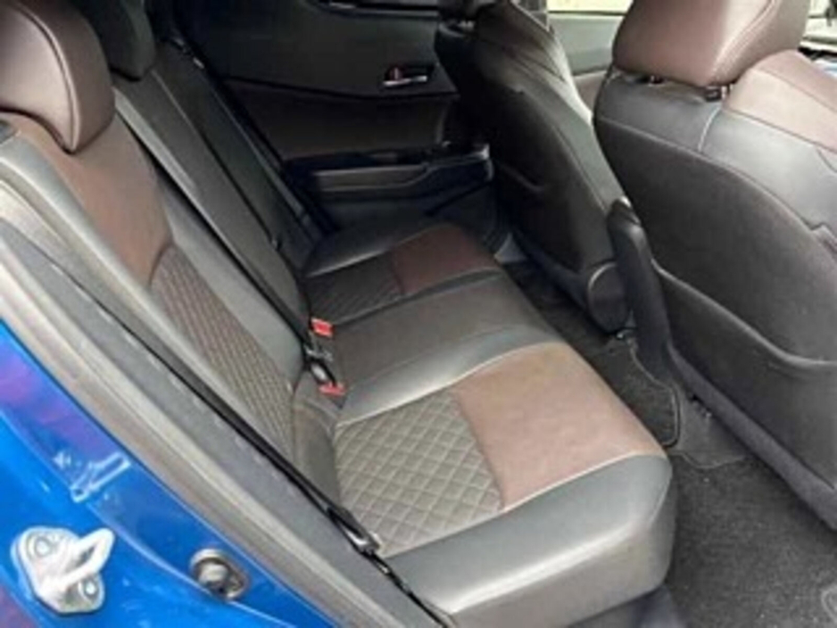 2017 Toyota C-HR - image 11