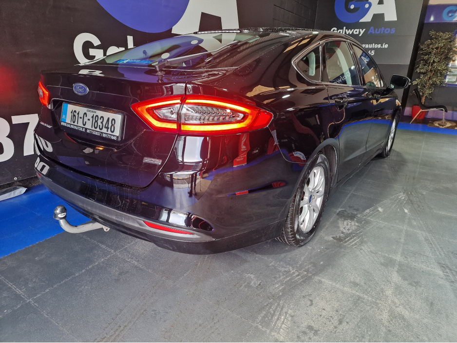 2016 Ford Mondeo - image 9