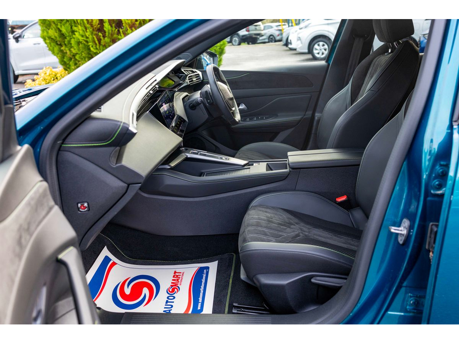 2024 Peugeot 408 2024 Peugeot 408 Gt Low Mileage HYBRID 180bhp PHEV GT €34,950