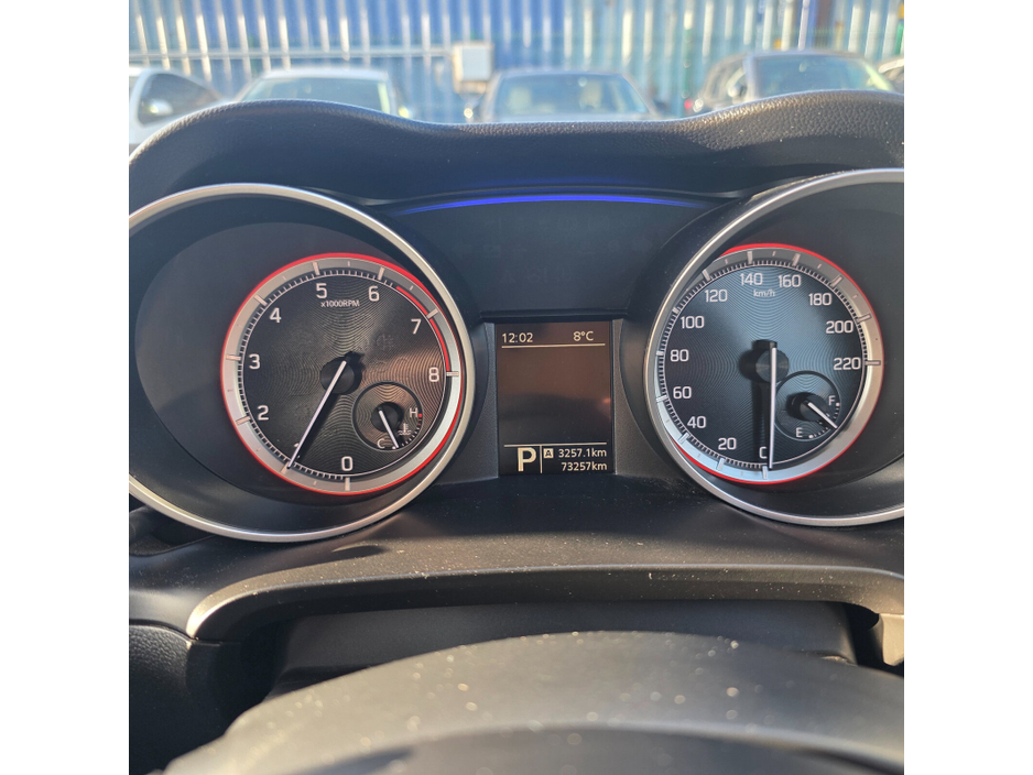 2017 Suzuki Swift 1.2 GLX Automatic €11,950