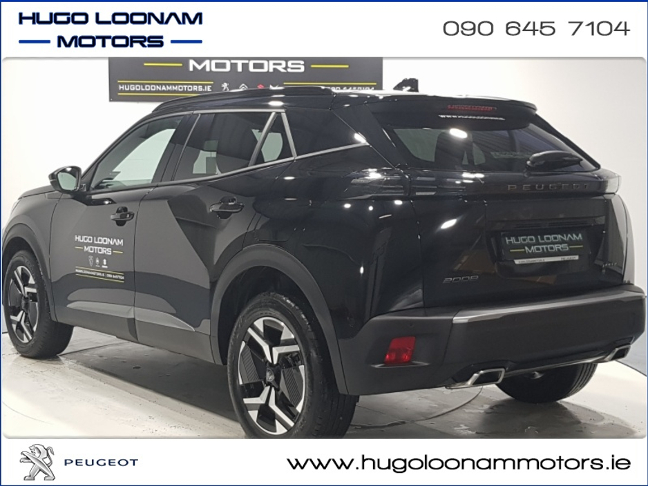 2025 Peugeot 2008 - image 3