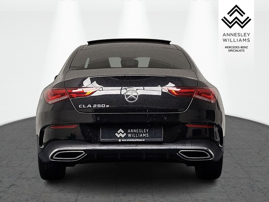 2022 Mercedes-Benz CLA Class - image 7