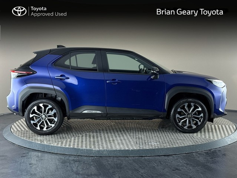 2023 Toyota Yaris Cross HYBRID LUNA SPORT €27,950