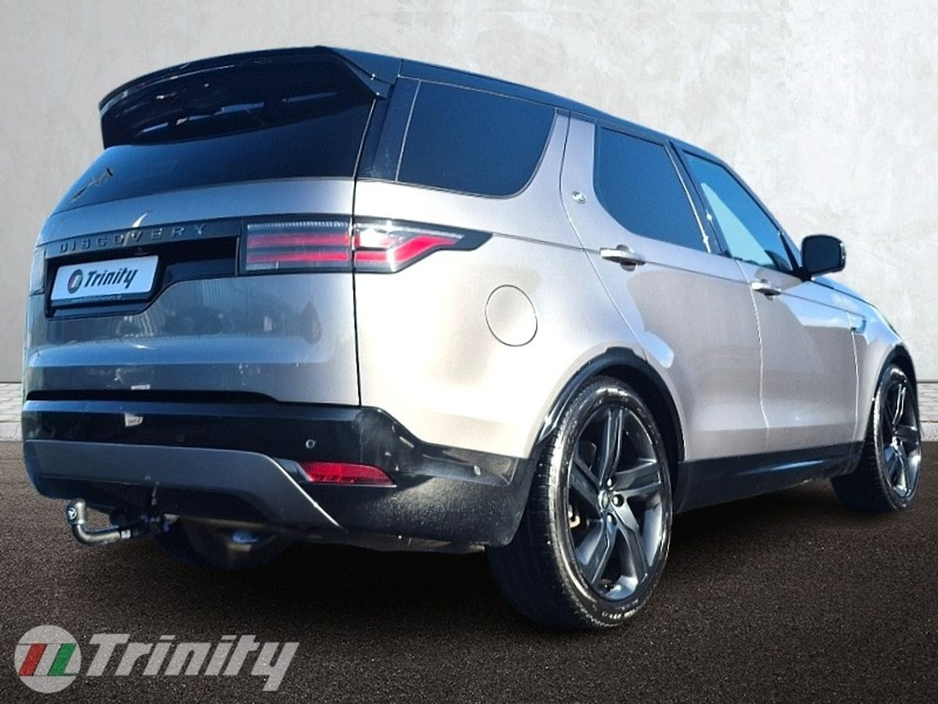 2024 Land Rover Discovery - image 18