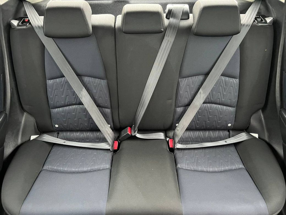 2016 Mazda Demio - image 12