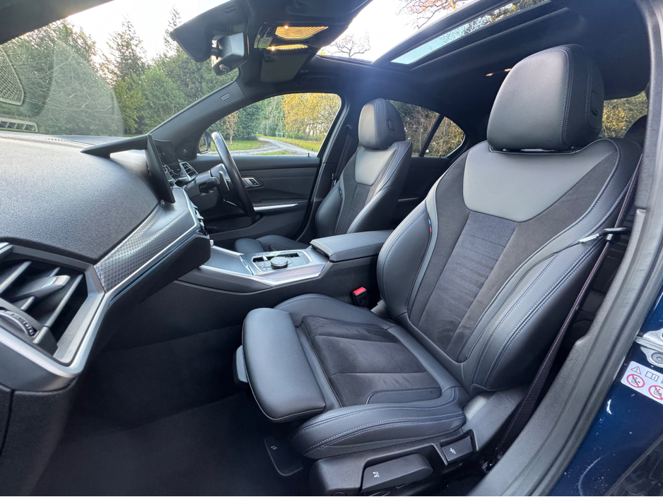 2024 BMW 3 Series - image 8