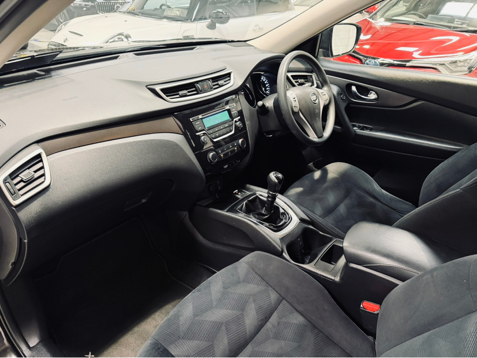 2017 Nissan X-Trail - image 11