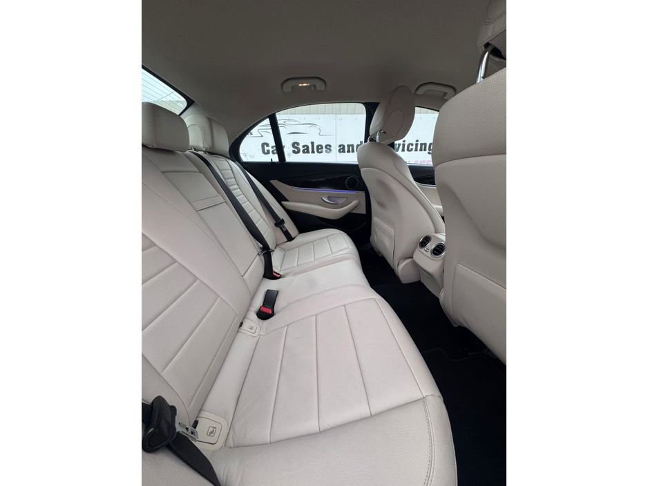 2016 Mercedes-Benz E Class 220 D AVANTGARDE 4DR AUTO €19,800