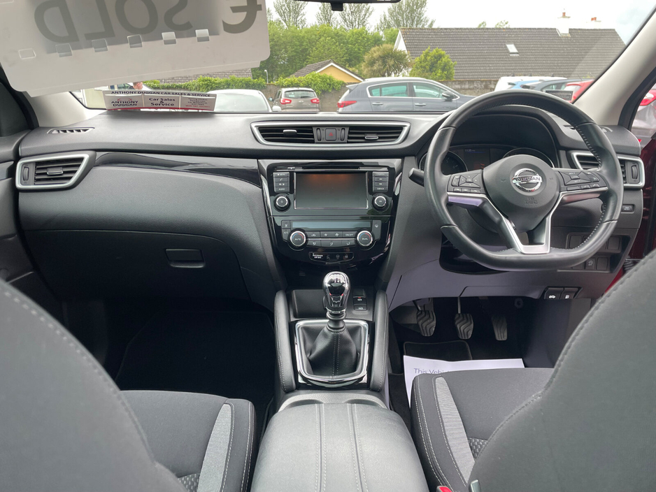 2021 Nissan Qashqai 1.3 PET SE DCT €23,995