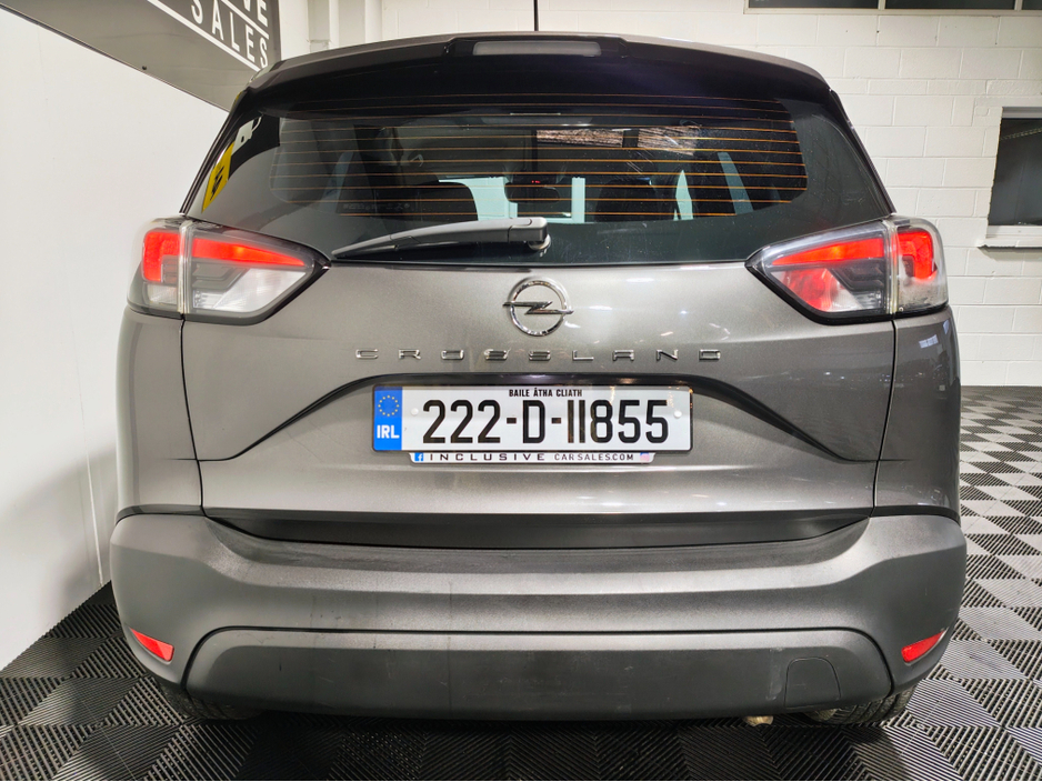 2022 Opel Crossland X - image 4
