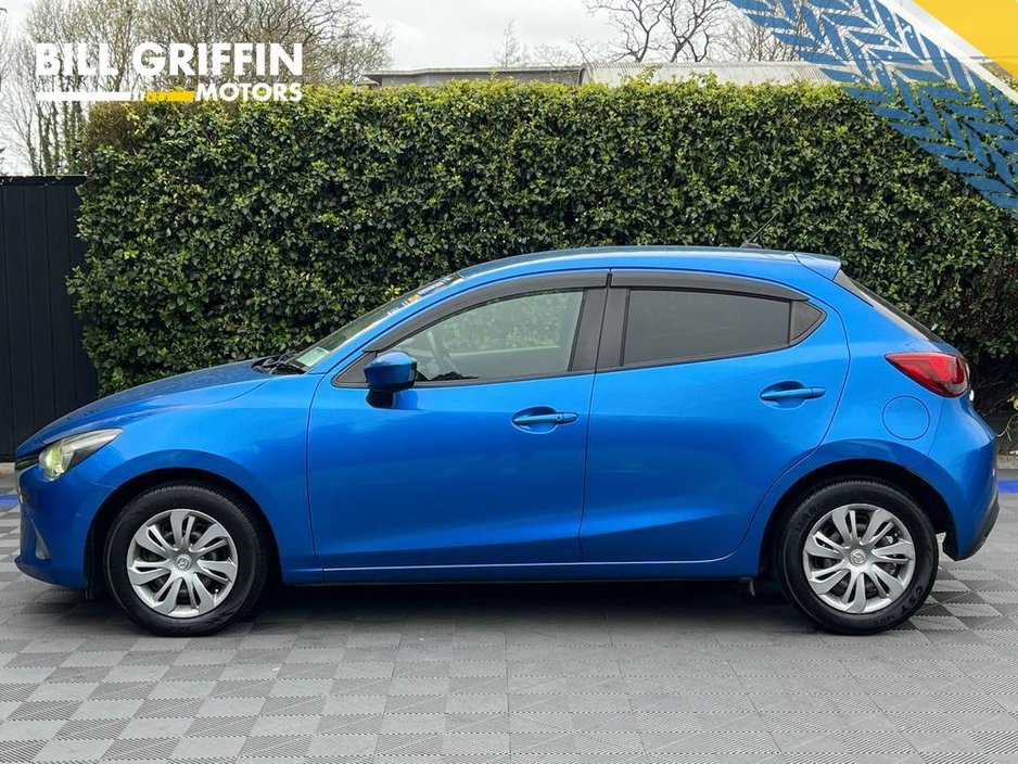 2016 Mazda Demio - image 3