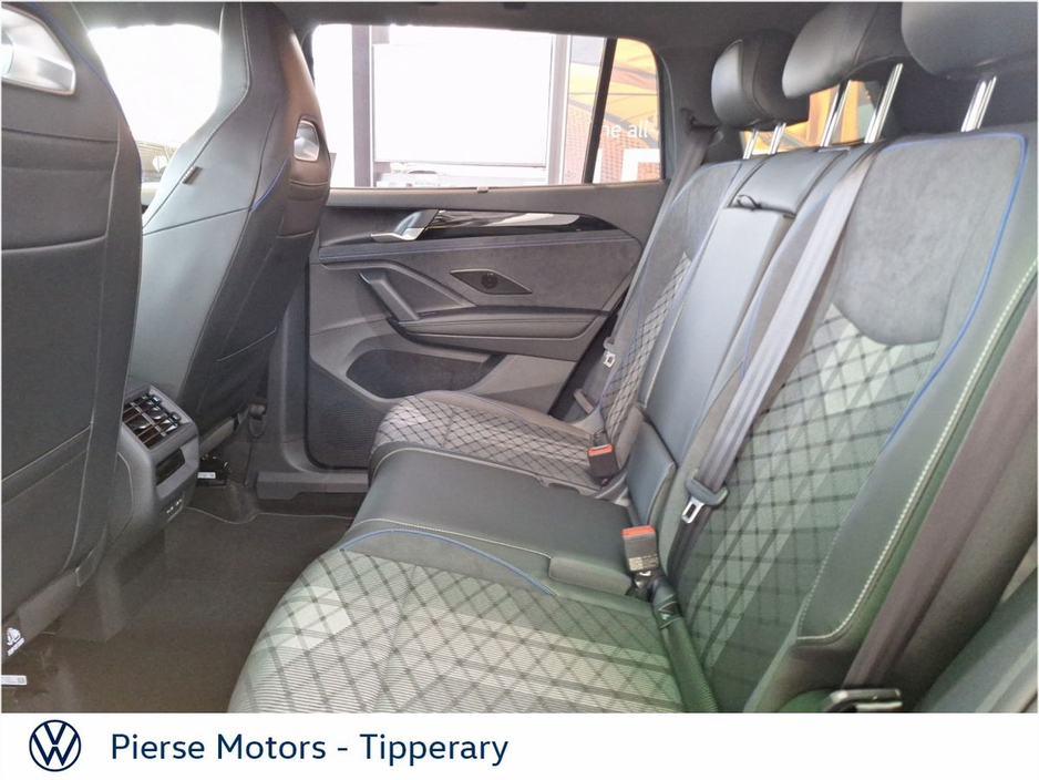 2026 Volkswagen Tayron - image 6