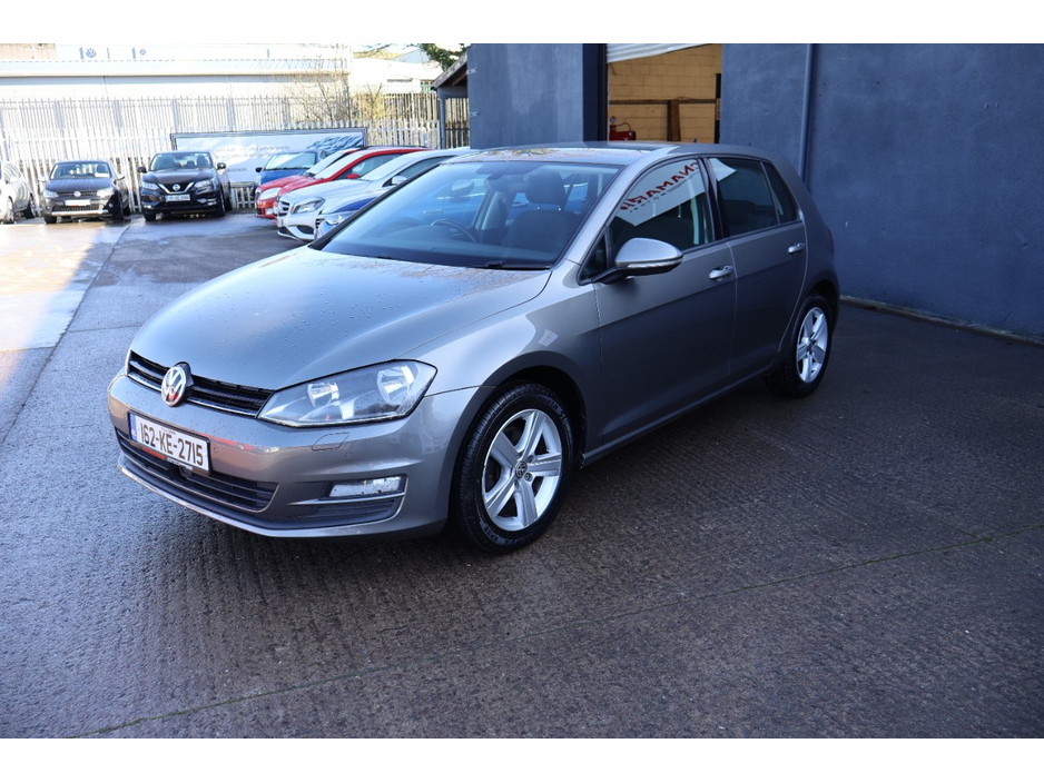 2016 Volkswagen Golf - image 5