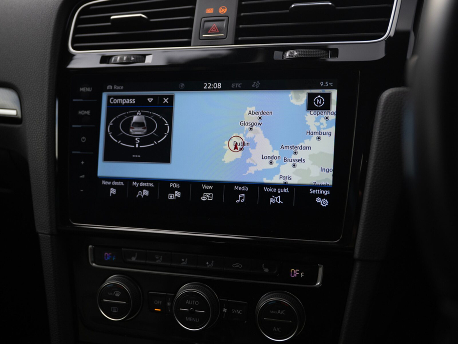 2018 Volkswagen Golf - image 16