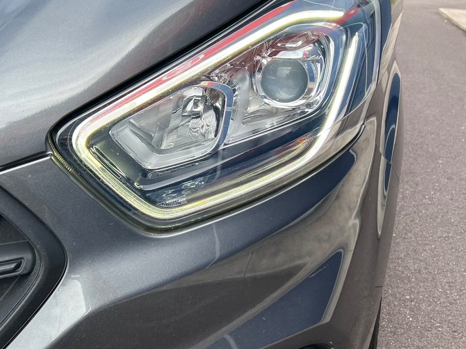 2019 Ford Transit Custom - image 9