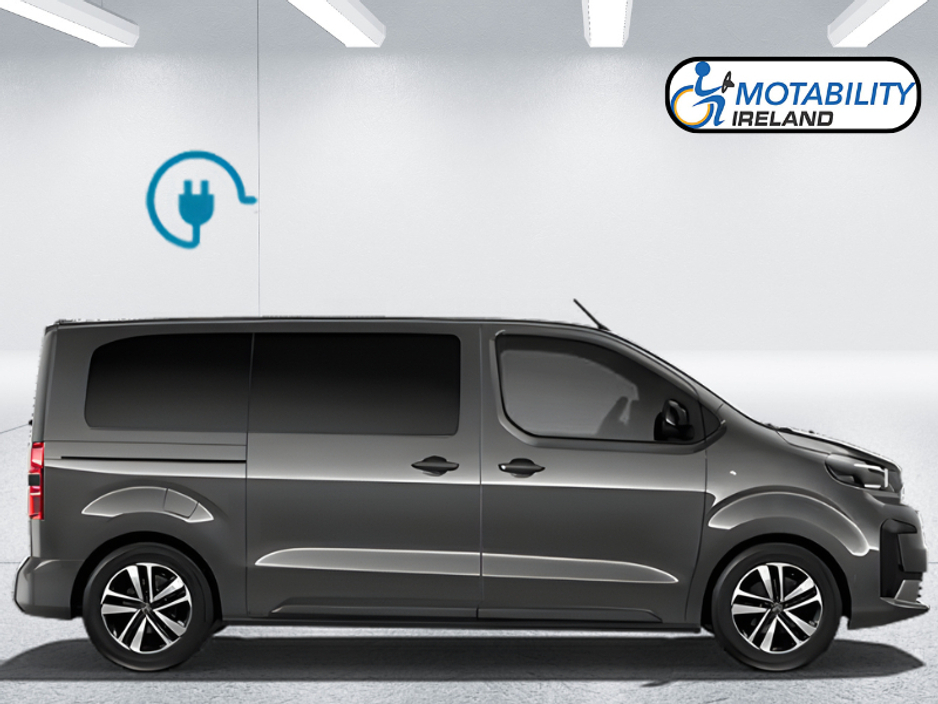 2026 Citroen SpaceTourer - image 2