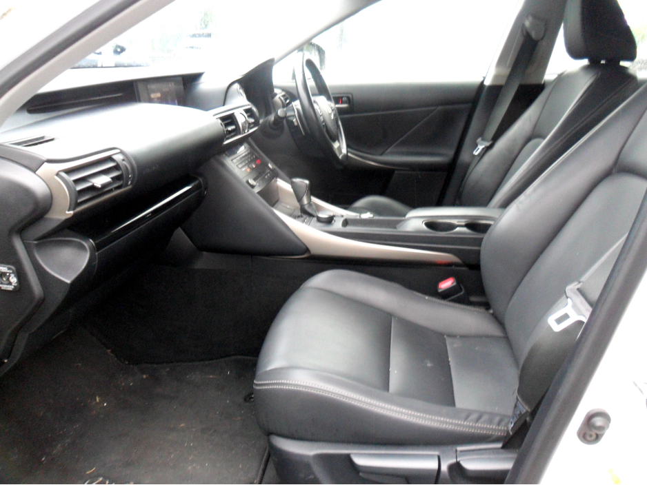 2019 Lexus IS 300 h 300 H 2.5 EXECUTIVE EDITION E-CVT 4DR AUTO.....NCT 02/27 €25,995