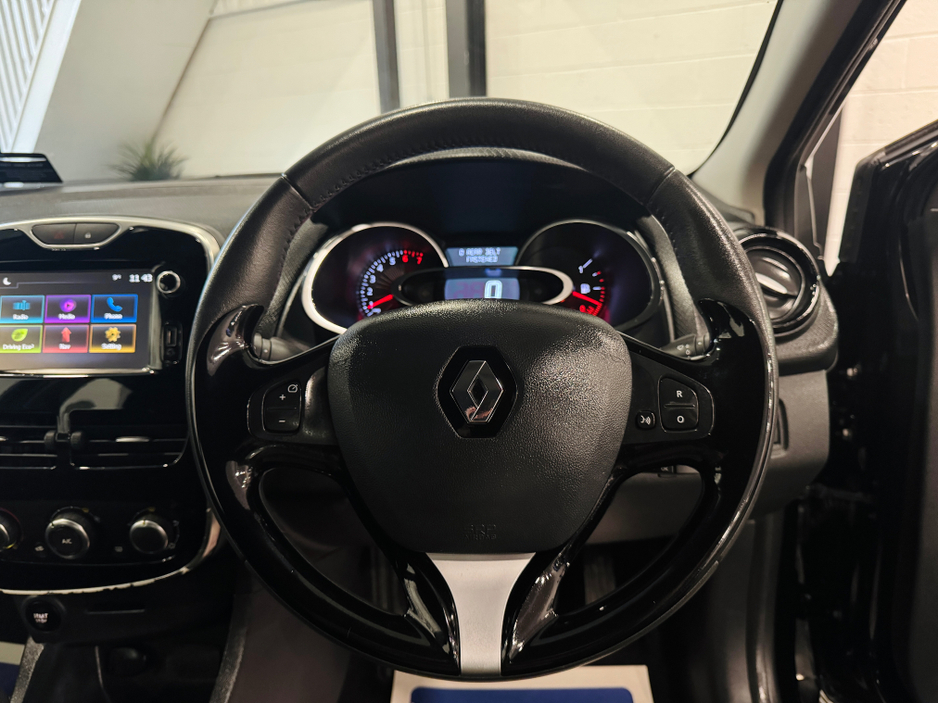 2016 Renault Clio IV DYNAMIQUE NAV 1.2 PETR 4DR €11,899