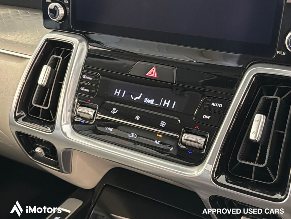 2023 Kia Sorento - image 23