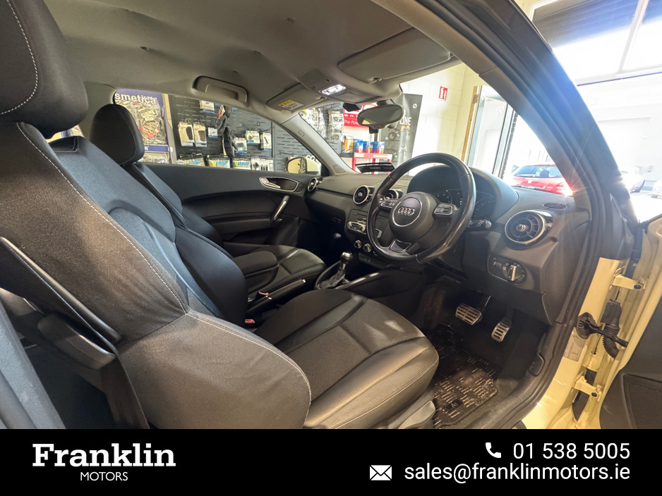 2011 Audi A1 - image 11