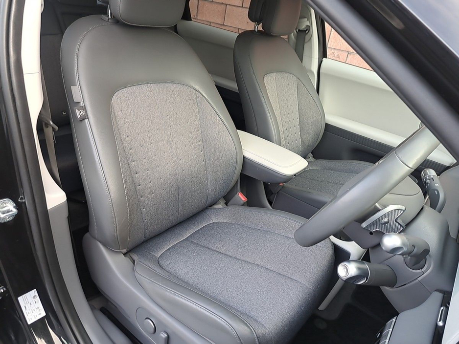 2022 Hyundai Ioniq 5 Executive Plus with a 73 k/wh Battery €26,950