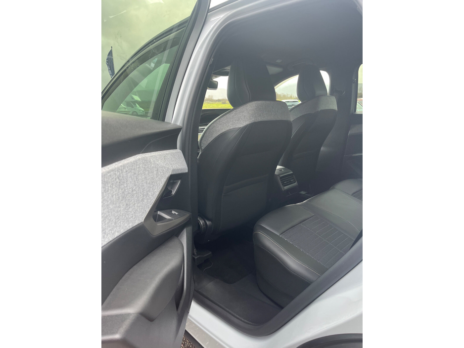 2025 Peugeot 3008 1.2 MHEV PureTech 136bhp eDCS6 Allure